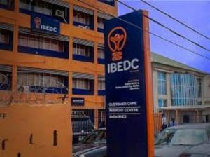 Insecurity: IBEDC Officer Shot Dead While On Duty As Armed Robbers Attack Ibadan Office